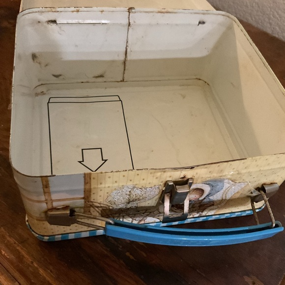 Holly Hobbie 1979 Lunch Box and Matching Thermos - Picture 8 of 16